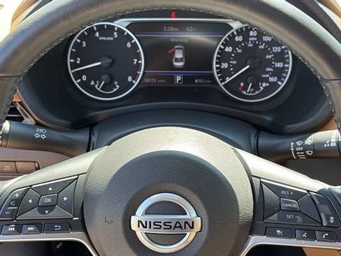 Certified 2023 Nissan Sentra SV w/ SV Premium Package FWD image 13