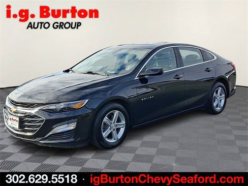 Certified 2025 Chevrolet Malibu LS image 3