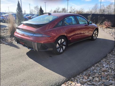 New 2025 Hyundai Ioniq 6 SE RWD image 6