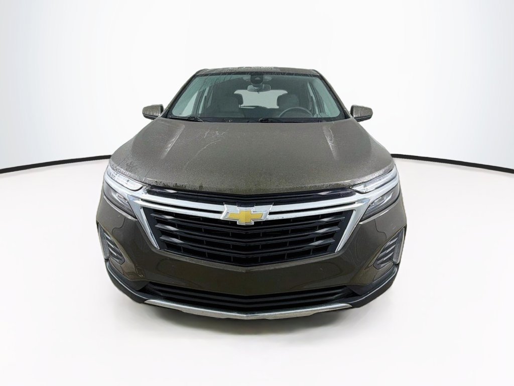 Used 2024 Chevrolet Equinox LT AWD/4WD image 2