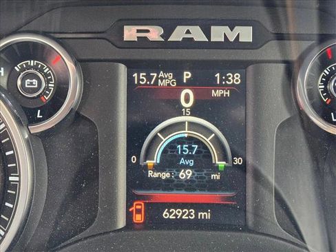 Used 2022 RAM 1500 Big Horn image 3