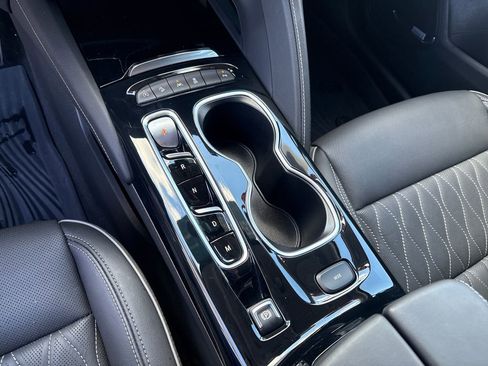 Certified 2021 Buick Envision Avenir image 24