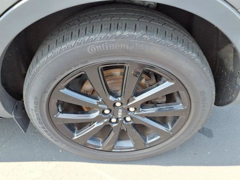 Used 2023 Lincoln Nautilus Reserve w/ Equipment Group 201A AWD/4WD image 21
