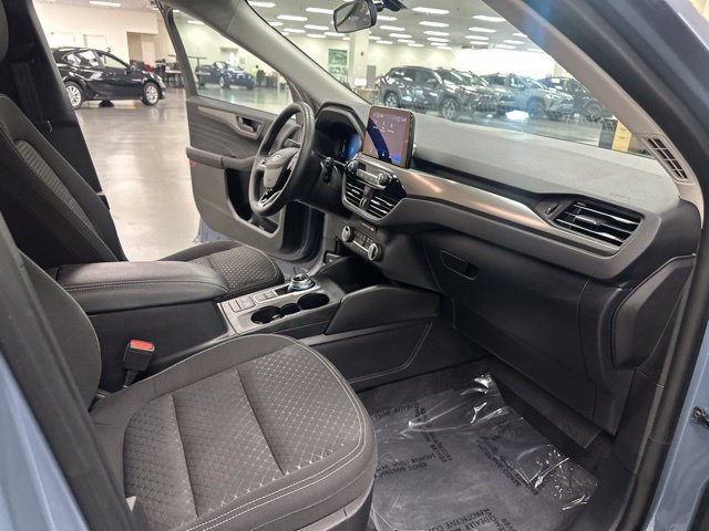 Used 2023 Ford Escape Active AWD/4WD image 23