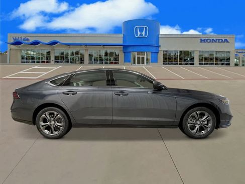 New 2026 Honda Accord EX-L image 8