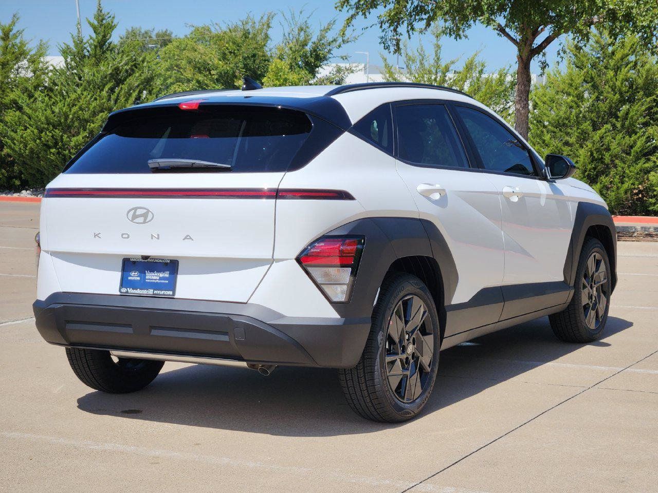 New 2027 Hyundai Kona SEL Sport FWD image 5