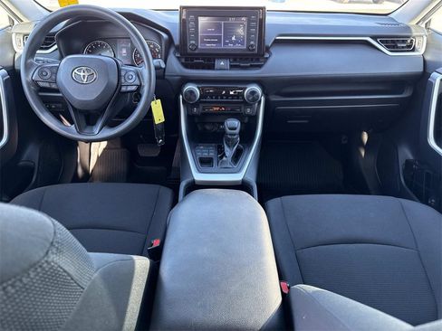Used 2019 Toyota RAV4 LE image 23