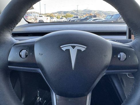 Used 2021 Tesla Model 3 Performance AWD/4WD image 23