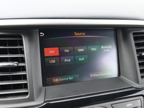 Used 2020 Nissan Pathfinder S image 31