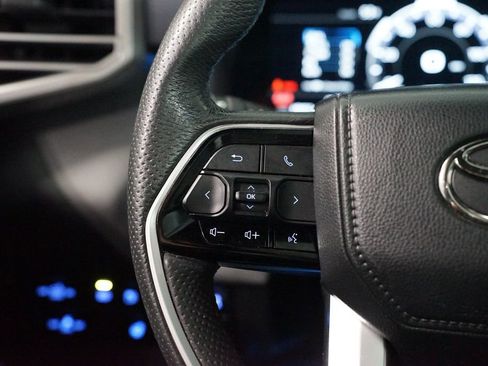 Used 2023 Toyota Tundra Platinum image 15