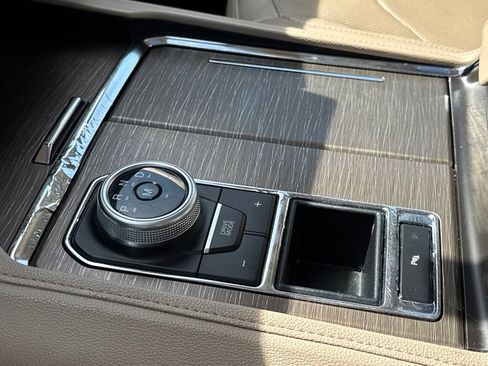 Used 2023 Ford Expedition Max Limited RWD image 24