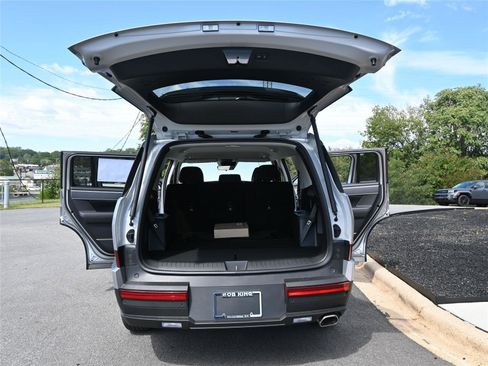 New 2026 Hyundai Santa Fe SE image 16