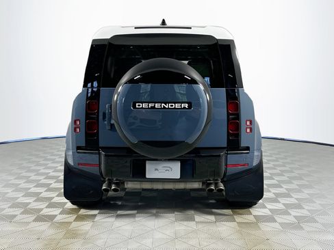 Certified 2024 Land Rover Defender 110 SE AWD/4WD image 6