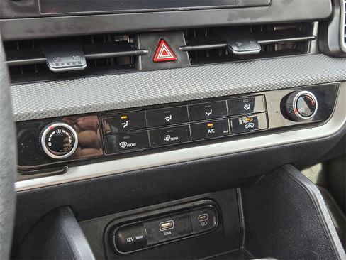 Certified 2024 Kia Sportage LX image 21