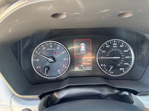 Used 2025 Subaru Outback Premium AWD/4WD image 28