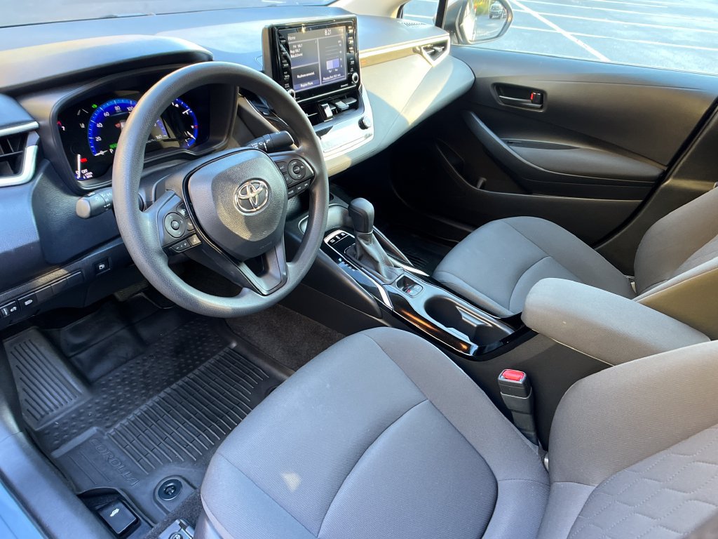Used 2022 Toyota Corolla LE FWD image 10