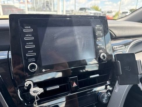 Used 2024 Toyota Camry SE FWD image 44