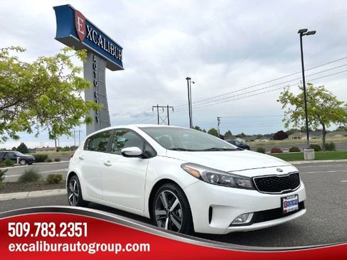 Used 2017 Kia Forte EX FWD image 1