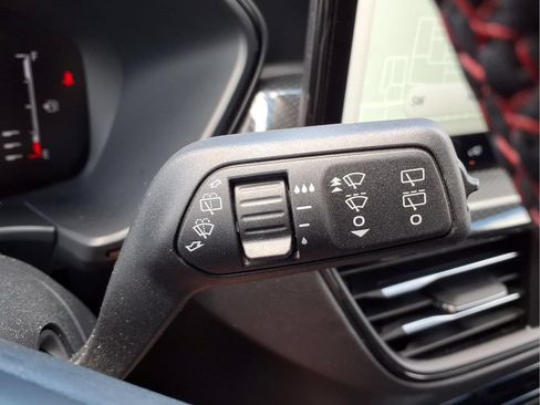 Certified 2023 Ford Escape ST-Line w/ Tech Pack #1 FWD image 16