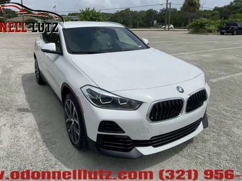 Used 2021 BMW X2 sDrive28i image 2