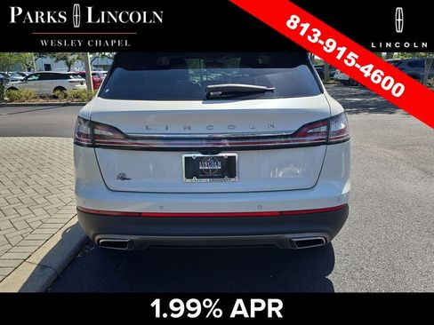 Certified 2022 Lincoln Nautilus FWD image 5