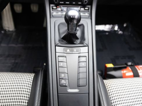 Used 2018 Porsche 911 GT3 image 9