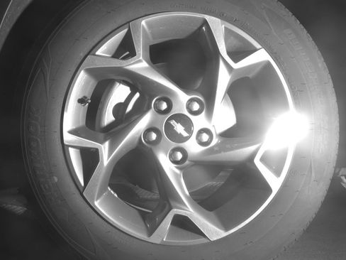 Used 2025 Chevrolet Trax LT w/ LT Convenience Package image 9