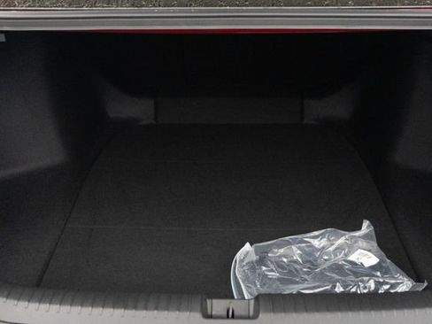 Certified 2025 Honda Accord SE image 9