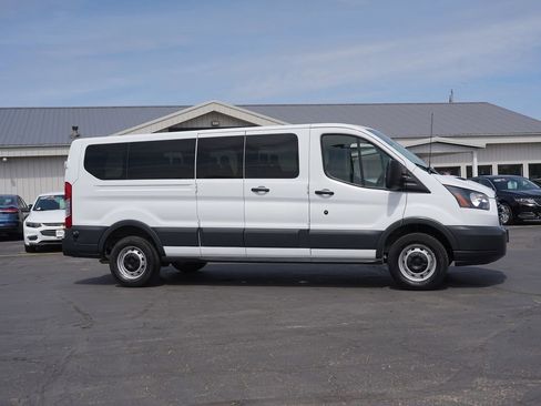 Used 2018 Ford Transit 350 XL RWD image 2