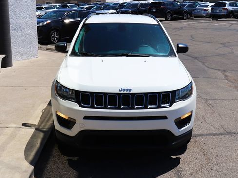 Used 2018 Jeep Compass Sport AWD/4WD image 15
