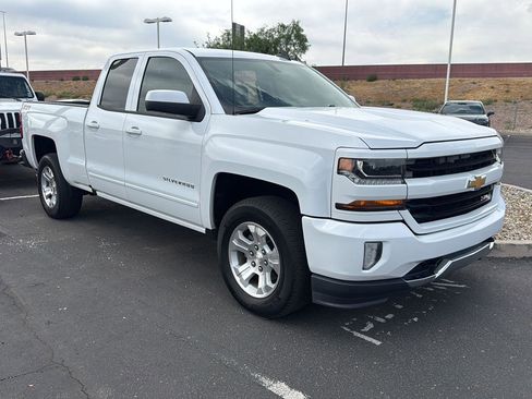 Used 2017 Chevrolet Silverado 1500 LT w/ All Star Edition image 8