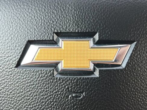 Used 2024 Chevrolet Silverado 1500 LT AWD/4WD image 48