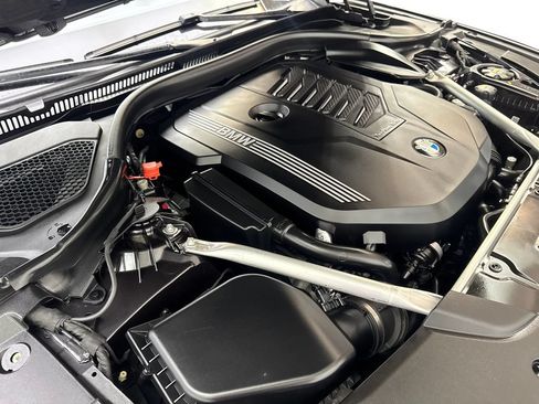 Used 2022 BMW 540i w/ Executive Package RWD image 78