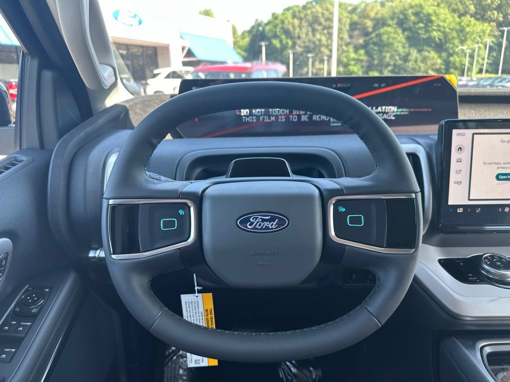 New 2026 Ford Expedition Active RWD image 16