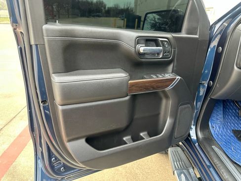 Used 2021 GMC Sierra 1500 SLT image 18