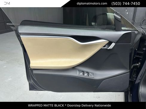 Used 2014 Tesla Model S P85 image 25