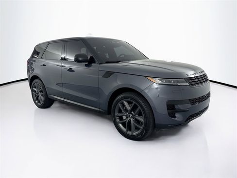 Certified 2025 Land Rover Range Rover Sport SE image 4