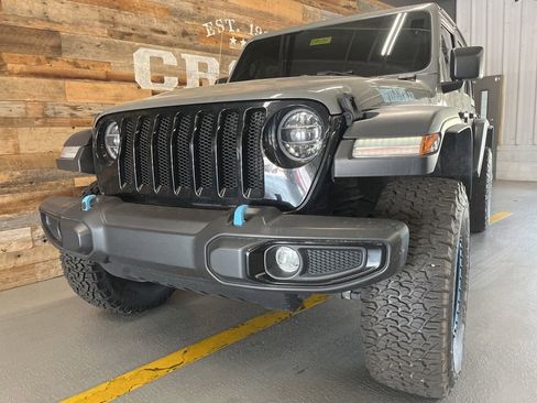 Used 2022 Jeep Wrangler Unlimited Sport AWD/4WD image 10