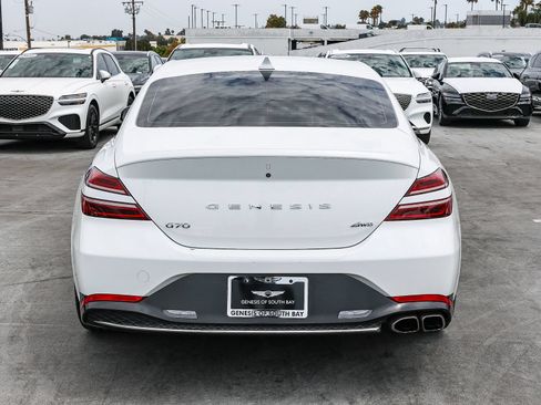 Used 2023 Genesis G70 2.0T AWD/4WD image 5