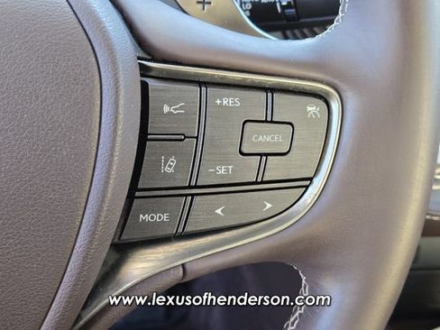 Used 2018 Lexus LS 500 AWD image 24