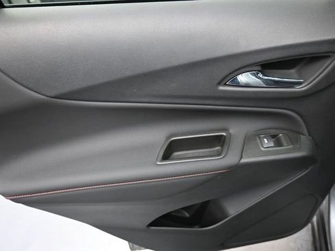 Used 2023 Chevrolet Equinox RS w/ RS Leather Package image 19