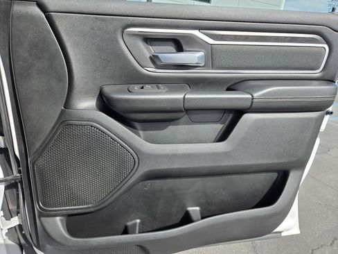Used 2022 RAM 1500 Big Horn AWD/4WD image 34
