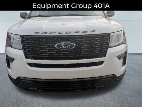 Used 2018 Ford Explorer Sport w/ Equipment Group 401A AWD/4WD image 2