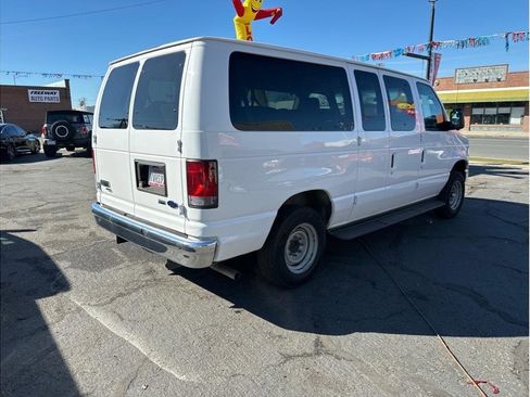 Used 2013 Ford E-150 and Econoline 150 Wagon RWD image 10