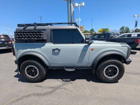 Used 2023 Ford Bronco Badlands w/ Sasquatch Package AWD/4WD image 2