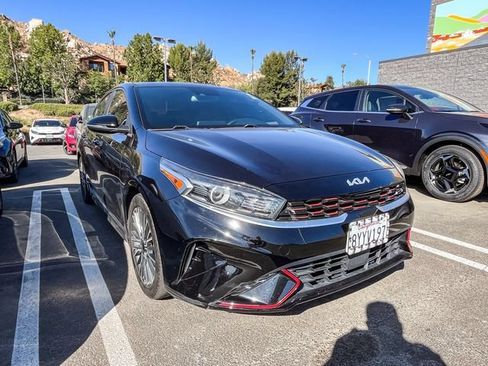 Certified 2022 Kia Forte GT-Line w/ GT-Line Premium Package FWD image 2