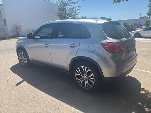 Used 2017 Mitsubishi Outlander Sport LE AWD/4WD image 5