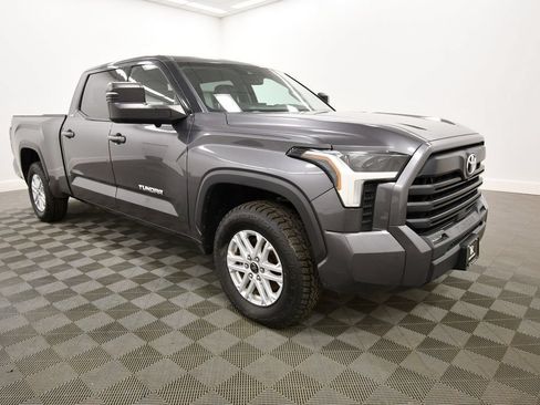 Used 2023 Toyota Tundra SR5 w/ SR5 Premium Package AWD/4WD image 10