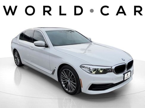 Used 2019 BMW 530e 530e iPerformance w/ Convenience Package image 1
