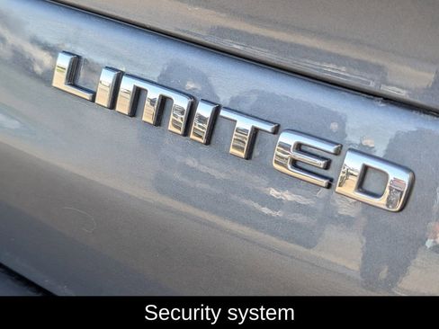 Used 2022 Jeep Grand Cherokee L Limited image 8